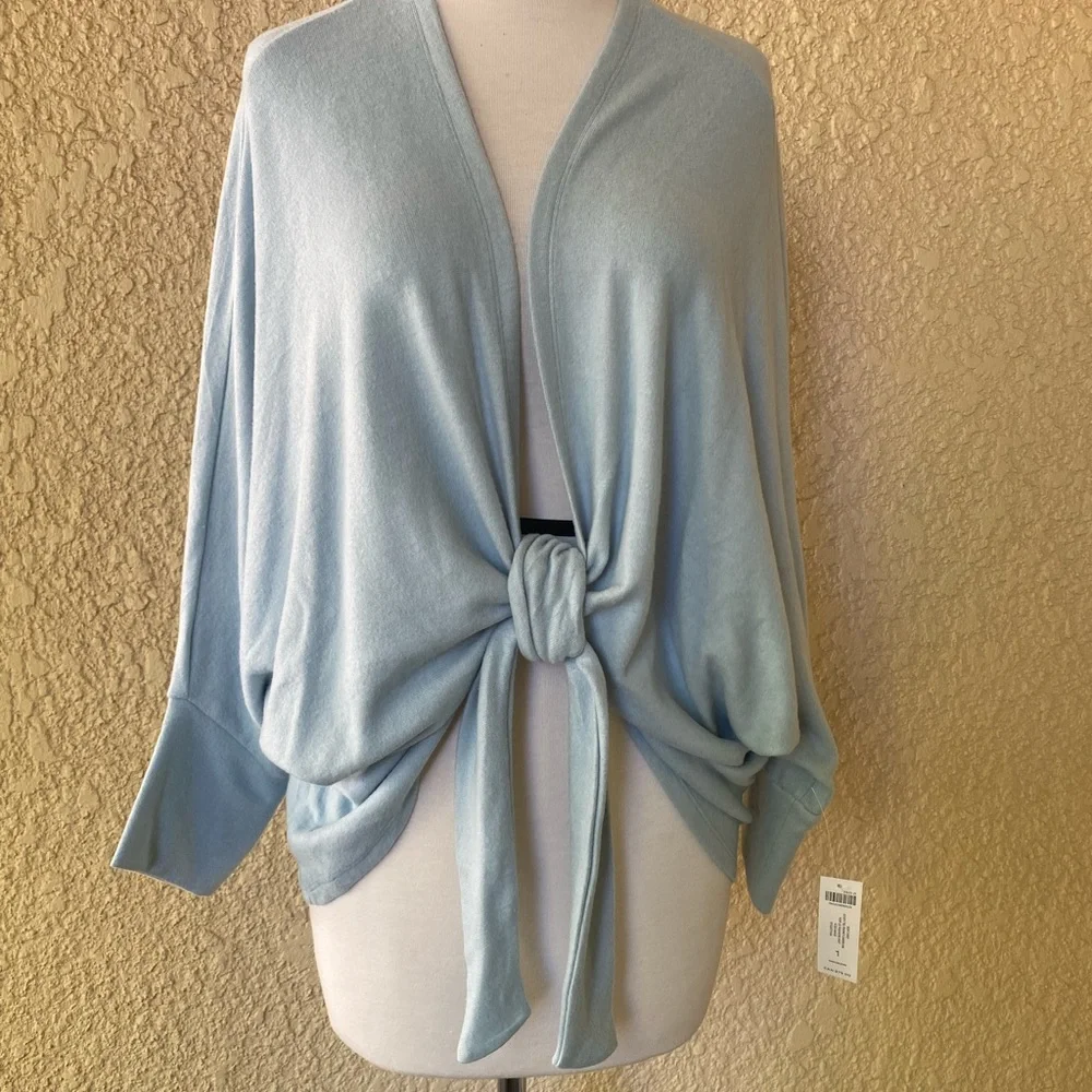 CHICO'S Ice Sage Tie Front Soft Knit Cardigan Size 1/M - Picture 2 of 7